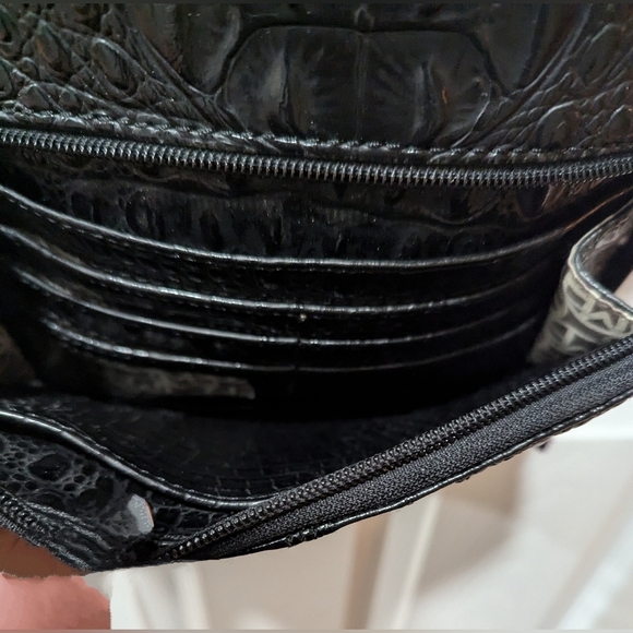 Marc Fisher Croc Embossed Crossbody Bag In Black - Picture 7 of 12